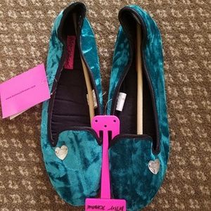 Betsey Johnson Velvet House Slippers
